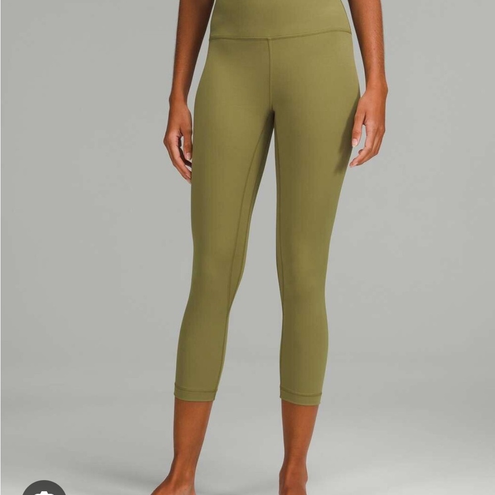 Lululemon High Rise Crop 23’’